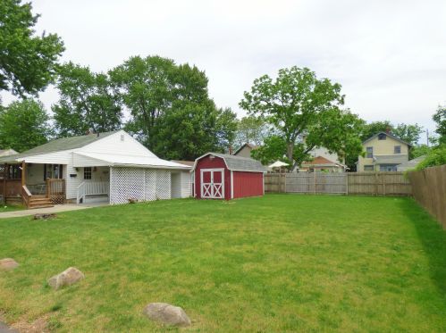 496 Darlington Ct, Marion, OH 43302-4834