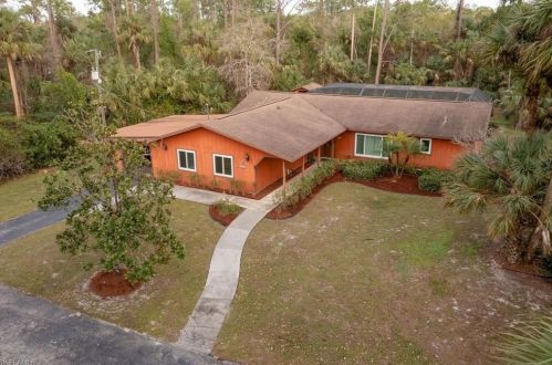 200 Wilson Blvd, Naples, FL 34117-9331