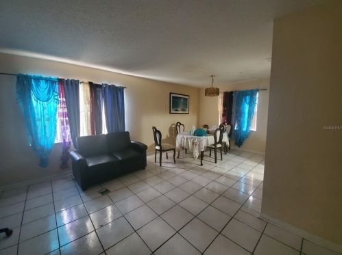 2705 Myakka Dr, Orlando, FL 32839-2593