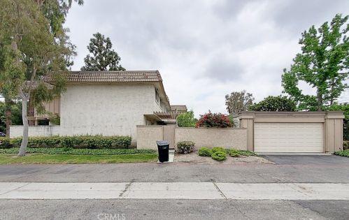 12927 Newhope St, Garden Grove, CA 92840-5552