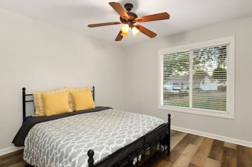 30305 Mira Loma Dr, Temecula CA  92592-2135 exterior