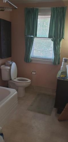 816 California Ave, Oakmont PA  15139-1360 exterior