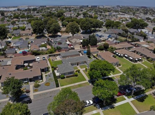 4241 Jacinto Way, Long Beach CA 90815-2632 exterior