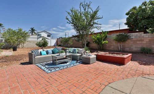 711 4th St, National City CA  91950-1345 exterior