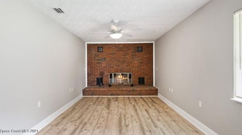 2875 Diamond Rd, Titusville FL  32796-1633 exterior