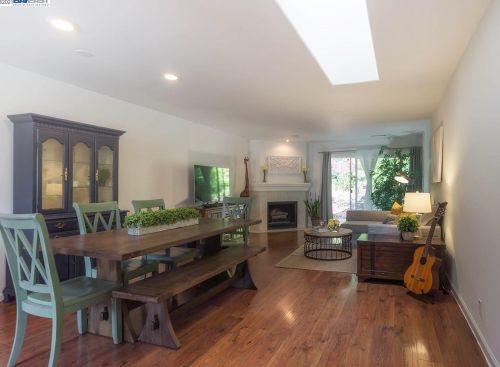 423 Old Orchard Ct, Danville, CA 94526-4339