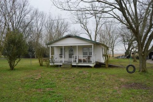 5742 Highway 452, Moncla, LA 71351-3604
