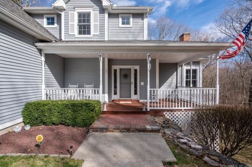 74 Niles Rd, Amston, CT 06231-1620
