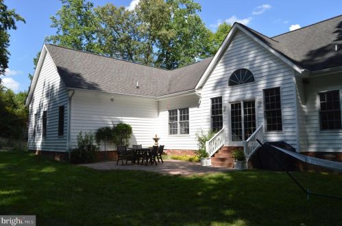 113 Lacy Ln, Bowling Green VA  22427-9310 exterior