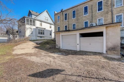 222 Margaret St, Watertown WI  53098-2115 exterior