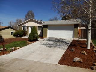 6106 75th Pl, Arvada, CO 80003-2806