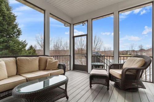 11856 Jamestown St, Minneapolis MN 55449-7526 exterior