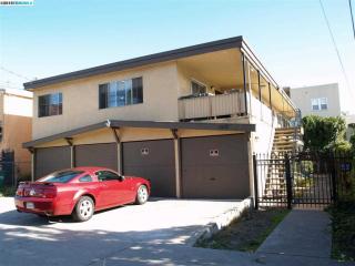 1920 25 Ave, Oakland CA  94601-1211 exterior