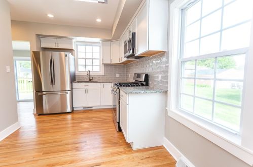 8150 Harrison Ave, Hammond IN  46321-1619 exterior