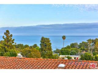 28208 Rey De Copas Ln, Malibu, CA 90265-4461