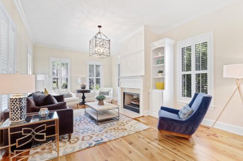 109 Shelmore Blvd, Mount Pleasant SC  29464-6614 exterior