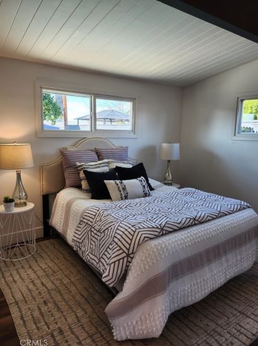 4903 Banewell Ave, Covina CA  91722-1206 exterior