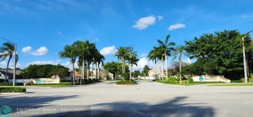 17474 10th St, Hollywood FL  33029-3116 exterior