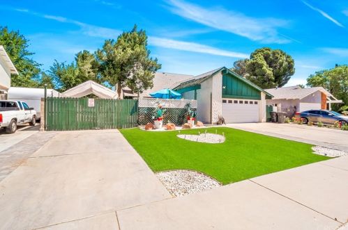 1135 Caperton St, Lancaster, CA 93535-3332