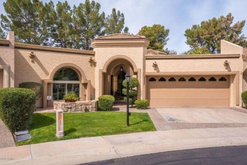 7634 Clinton St, Scottsdale, AZ 85260-5580