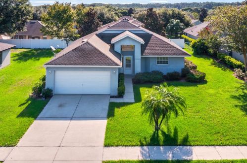 4641 Marsh Harbor Dr, Tavares FL  32778-4764 exterior