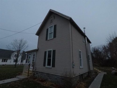 65 Babcock St, Natural Dam, NY 13642-1042