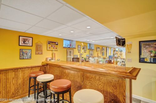 3071 Governors Xing, Belmar NJ 07719-4543 exterior