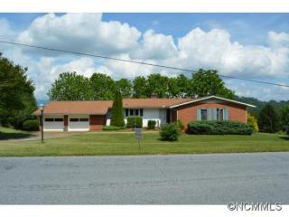 132 Keystone Dr, Asheville, NC 28806-9745