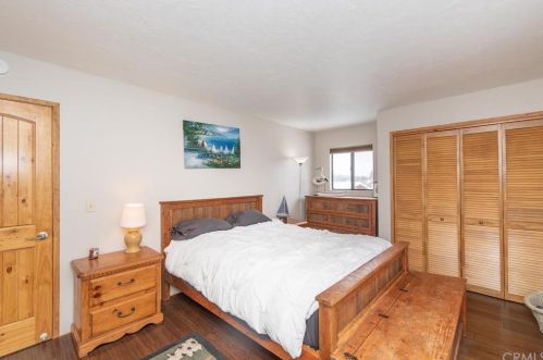 1113 Chimney Peak Rd, Big Bear City CA  92314-8871 exterior