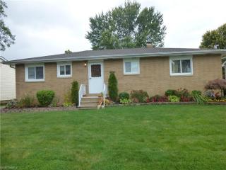1148 347th St, Willoughby, OH 44095-2950