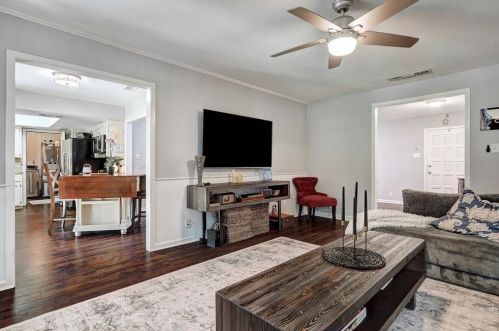 13201 Broadmeade Ave, Austin TX 78729-2815 exterior