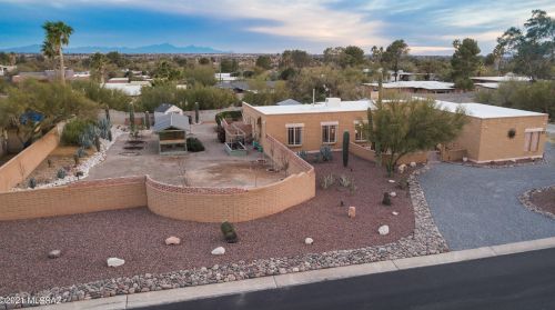 7552 Knollwood Cir, Tucson, AZ 85750-2320