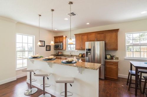 1686 Shore Ter, Orlando, FL