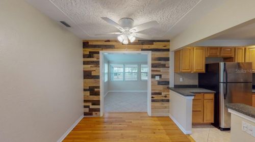7116 Date Palm Ave, Saint Petersburg FL  33707-2013 exterior
