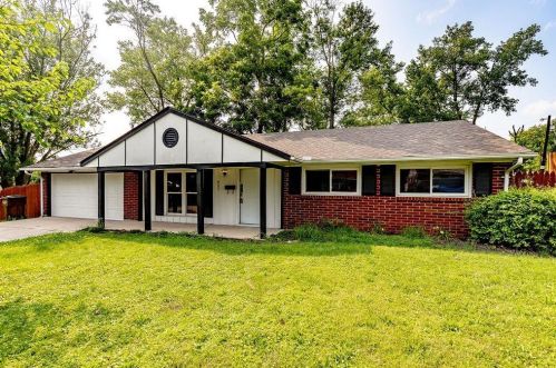 827 Foster St, Franklin, OH 45005-2039