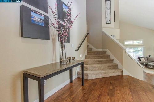 253 Promenade Ln, Danville, CA 94506-1419