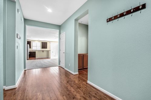 16278 Prairie Fire Ct, Lathrop CA  95330-8963 exterior