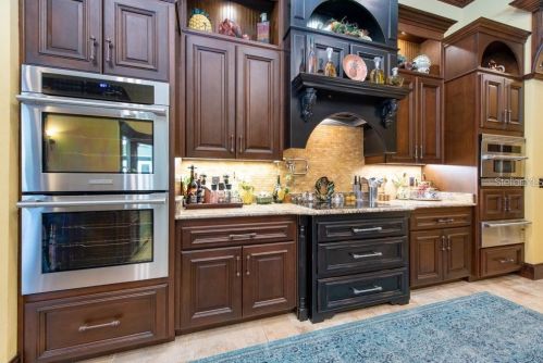 2014 Pioneer Dr, Lakeland FL  33809-4995 exterior