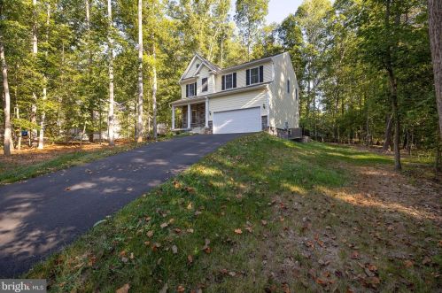 1000 Eastover Pkwy, Locust Grove VA  22508-5170 exterior