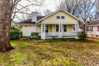 222 Wilson Ave, Maryville, TN 37803-6053