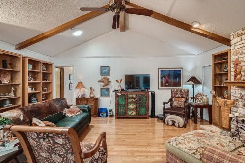 4214 Madrid Dr, Georgetown TX 78628-1306 exterior