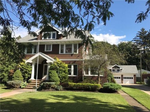 4571 Hills Dr, Cleveland, OH 44109-4480
