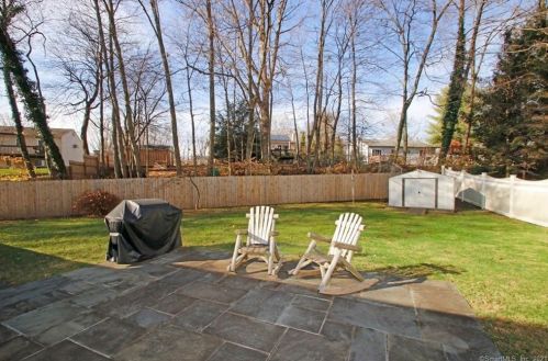 12 Whitlock Ave, Bethel CT  06801-2837 exterior