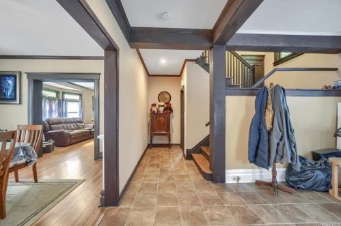 318 Summit Ave, Mount Vernon NY  10552-3004 exterior