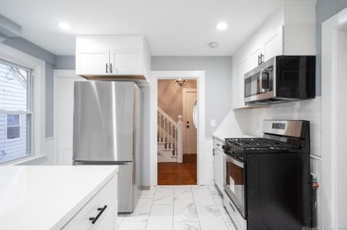 60 Morgan St, United States Coast Guard Ac CT  06320-2613 exterior