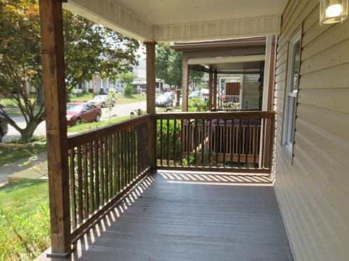 119 Jefferson Ave, Vandergrift, PA 15690-1106