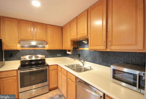 219 Virginia Ave, Falls Church VA  22046-4129 exterior