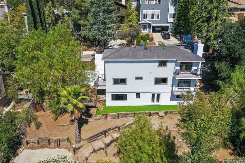 3525 Pansy Dr, Calabasas CA  91302-2072 exterior