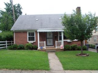 1703 Courtney Ave, Lexington, KY 40505-4046