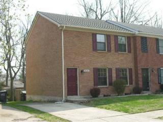 1536 Deer Lake Dr, Lexington, KY 40515-5314